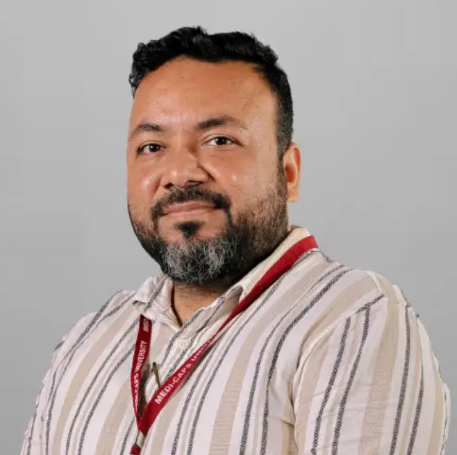 Dr. Safdar Sardar Khan